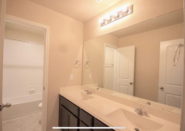 17603 Rose Summit Lane, Richmond, TX 77407