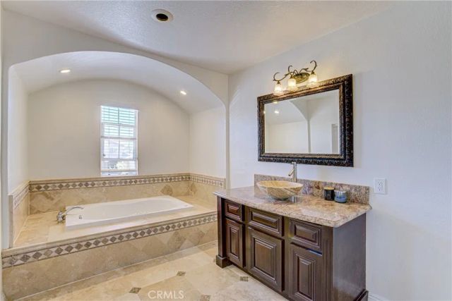 8034 Palm View, Riverside, CA 92508
