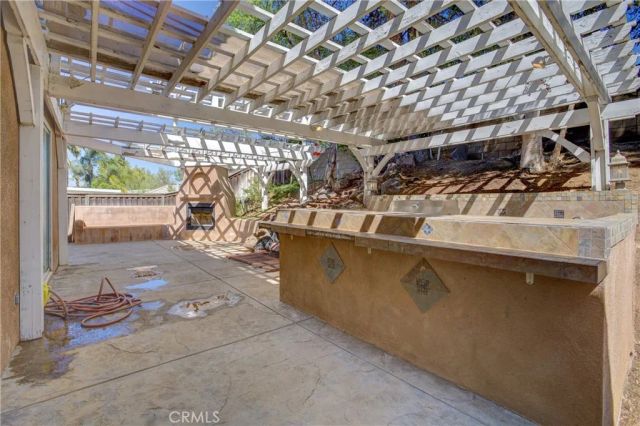 8034 Palm View, Riverside, CA 92508