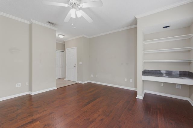 45 Sycamore Avenue 1434, Charleston, SC 29407