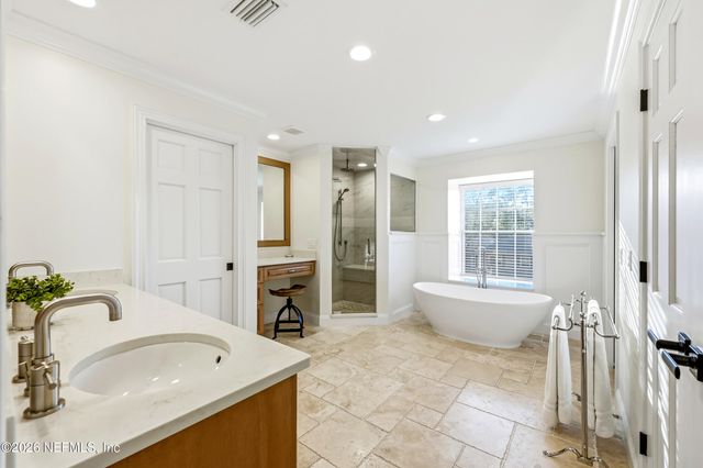 3507 HIDDEN LAKE Drive W, Jacksonville, FL 32216