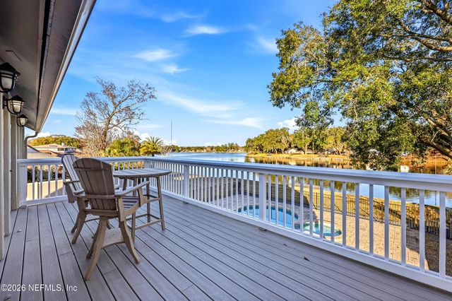 3507 HIDDEN LAKE Drive W, Jacksonville, FL 32216