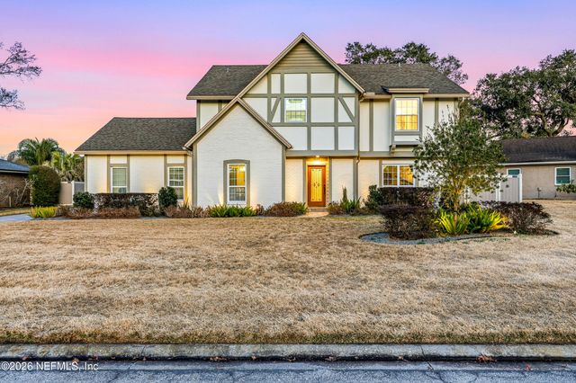 3507 HIDDEN LAKE Drive W, Jacksonville, FL 32216