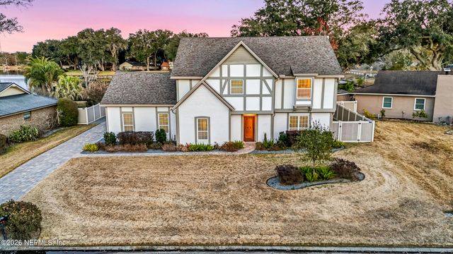 3507 HIDDEN LAKE Drive W, Jacksonville, FL 32216