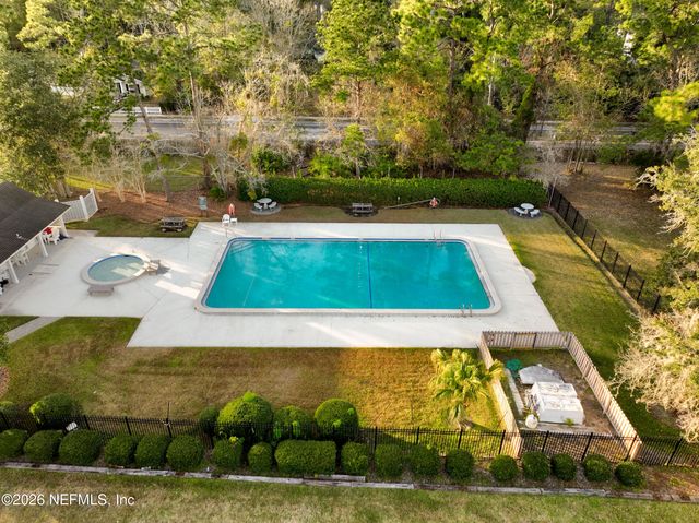 3507 HIDDEN LAKE Drive W, Jacksonville, FL 32216