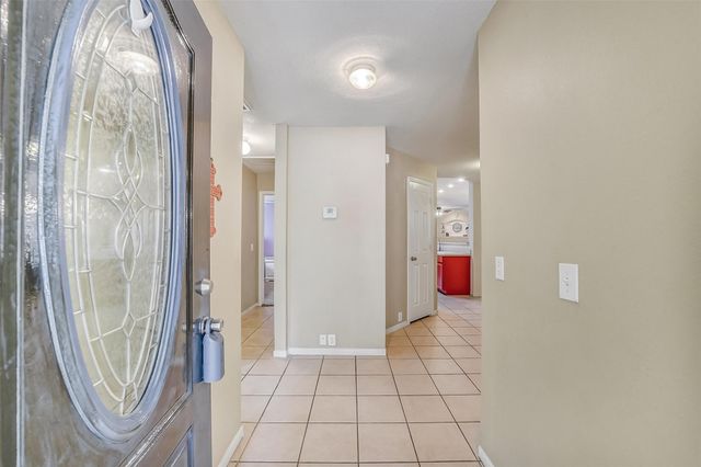 17118 Shadow Ledge Drive, Houston, TX 77095