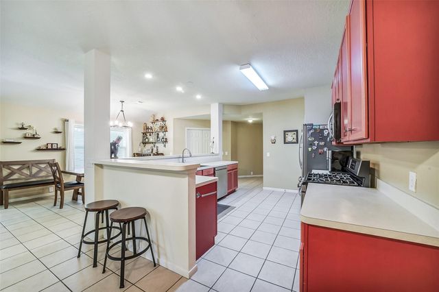 17118 Shadow Ledge Drive, Houston, TX 77095