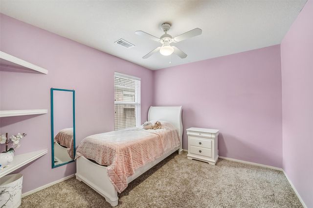 17118 Shadow Ledge Drive, Houston, TX 77095