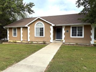 1101 W SOUTHAMPTON DR, Columbia, MO 65203