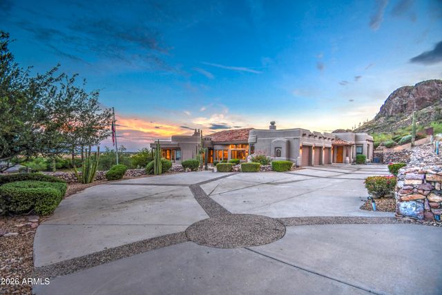 9765 E DEAD SURE Place, Gold Canyon, AZ 85118