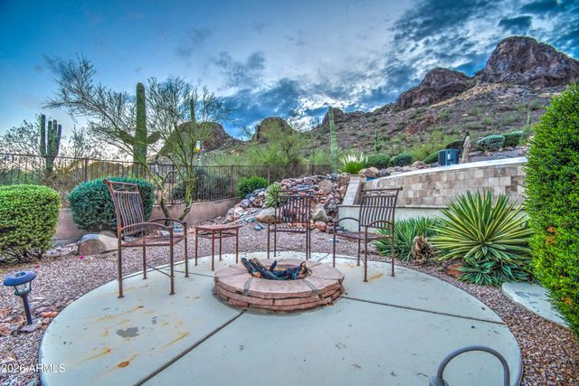 9765 E DEAD SURE Place, Gold Canyon, AZ 85118
