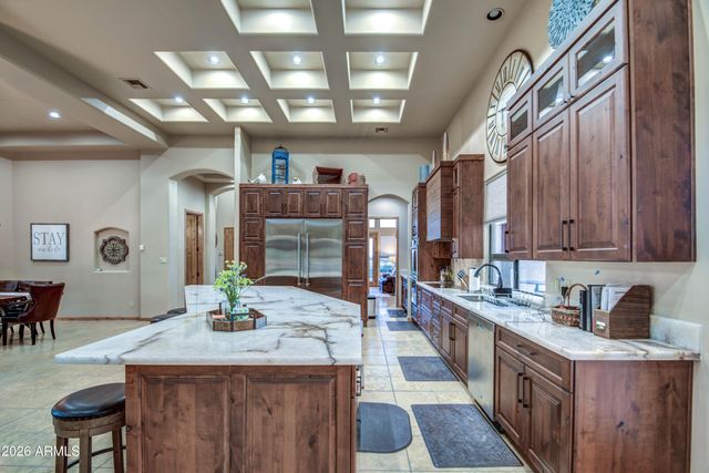 9765 E DEAD SURE Place, Gold Canyon, AZ 85118