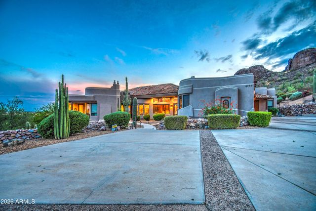 9765 E DEAD SURE Place, Gold Canyon, AZ 85118