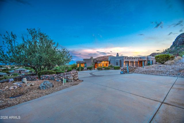 9765 E DEAD SURE Place, Gold Canyon, AZ 85118