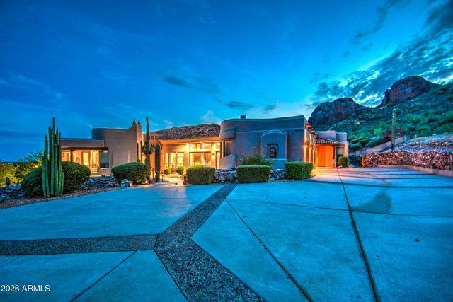9765 E DEAD SURE Place, Gold Canyon, AZ 85118