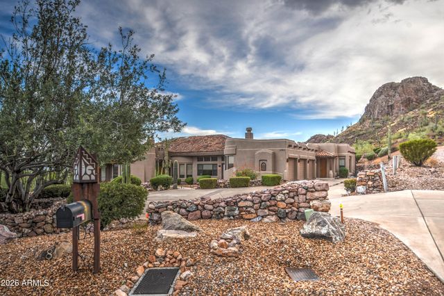 9765 E DEAD SURE Place, Gold Canyon, AZ 85118