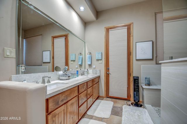 9765 E DEAD SURE Place, Gold Canyon, AZ 85118