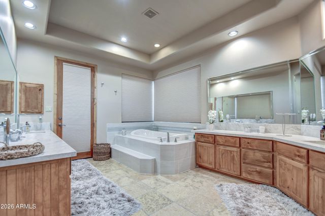 9765 E DEAD SURE Place, Gold Canyon, AZ 85118