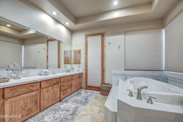 9765 E DEAD SURE Place, Gold Canyon, AZ 85118