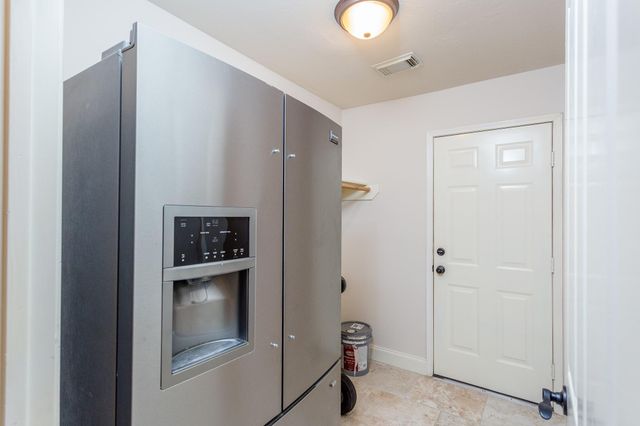 44 Teak Mill Place, The Woodlands, TX 77382