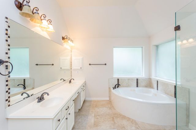 44 Teak Mill Place, The Woodlands, TX 77382