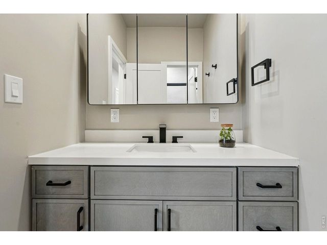 2221 Columbine Ave, Boulder, CO 80302