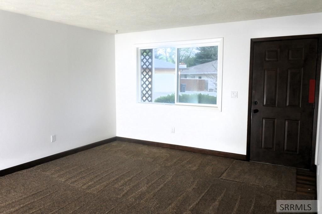 Image 13 of property listing at 483 Higbee Circle, Idaho Falls, ID 83404