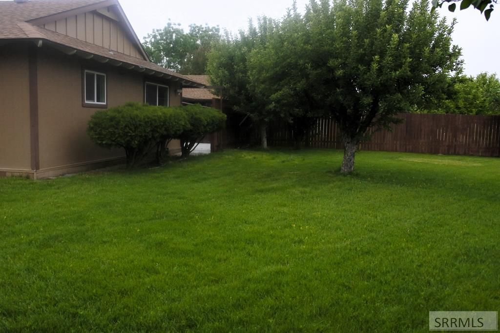 Image 37 of property listing at 483 Higbee Circle, Idaho Falls, ID 83404