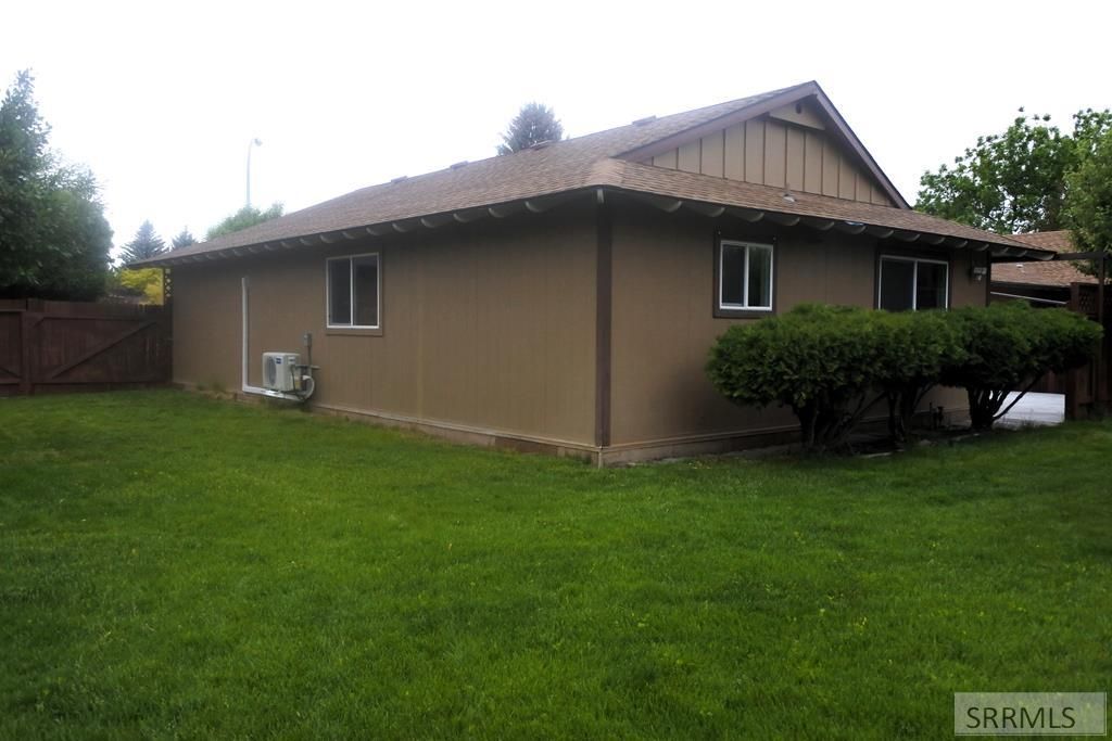 Image 38 of property listing at 483 Higbee Circle, Idaho Falls, ID 83404