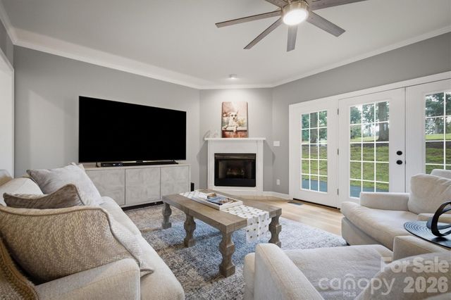 3890 Hyder Court, Morganton, NC 28655