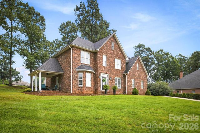 3890 Hyder Court, Morganton, NC 28655