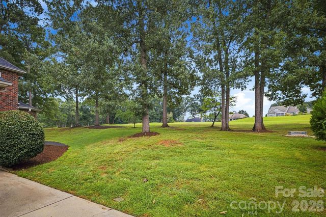 3890 Hyder Court, Morganton, NC 28655
