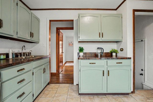 703 S Wellington Street, South Bend, IN 46619