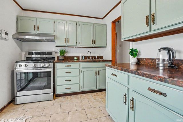 703 S Wellington Street, South Bend, IN 46619
