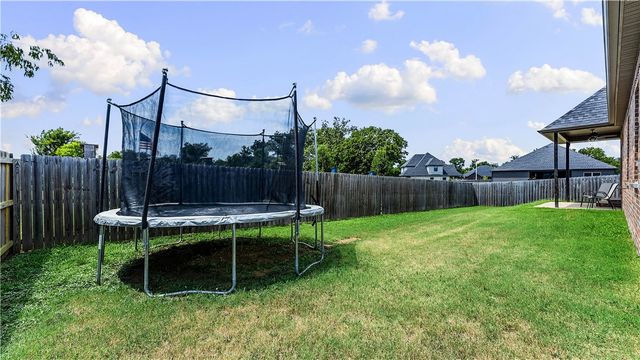 1413 Reagan Avenue, Gentry, AR 72734
