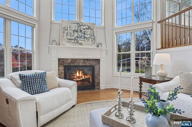 8 Arbor Road, North Caldwell, NJ 07006