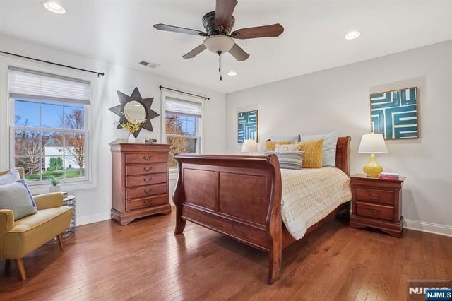 8 Arbor Road, North Caldwell, NJ 07006