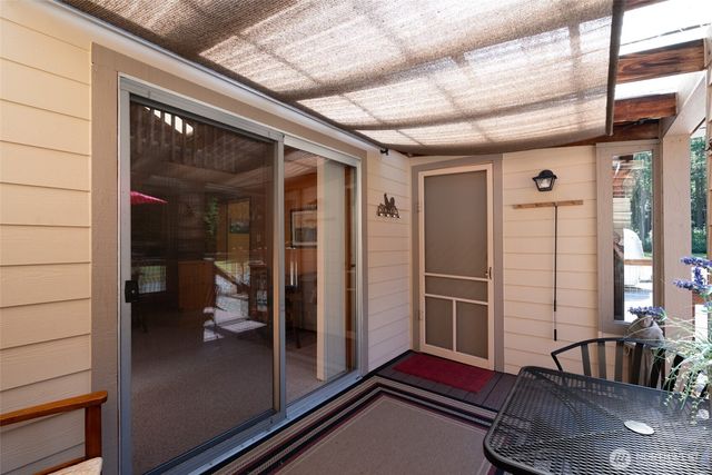 2161 Winterhawk Lane, Coupeville, WA 98239