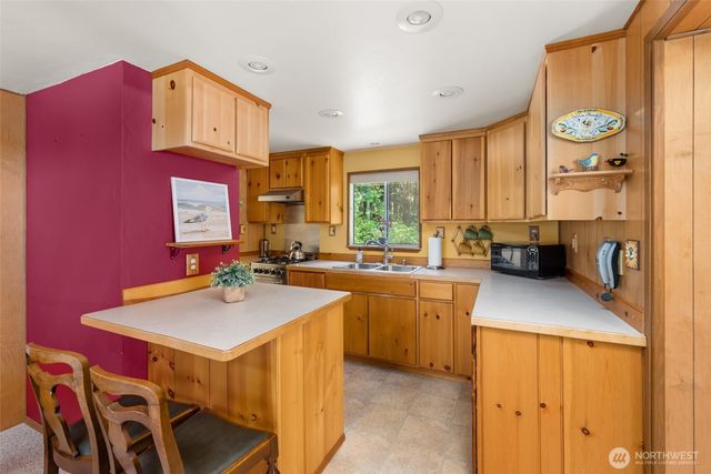 2161 Winterhawk Lane, Coupeville, WA 98239