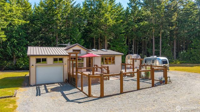 2161 Winterhawk Lane, Coupeville, WA 98239