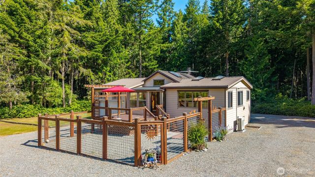 2161 Winterhawk Lane, Coupeville, WA 98239