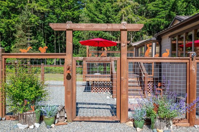 2161 Winterhawk Lane, Coupeville, WA 98239