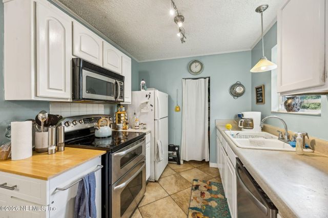 94705 DUCK LAKE Drive, Fernandina Beach, FL 32034