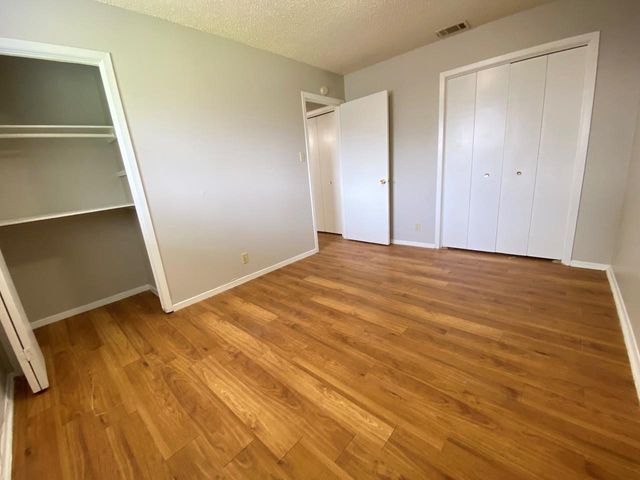 11200 Renel DR A, Austin, TX 78758