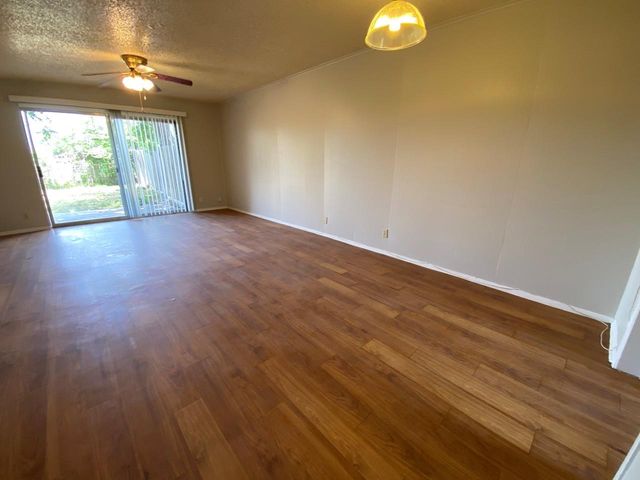 11200 Renel DR A, Austin, TX 78758