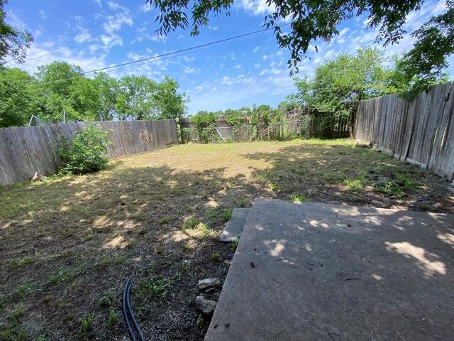 11200 Renel DR A, Austin, TX 78758