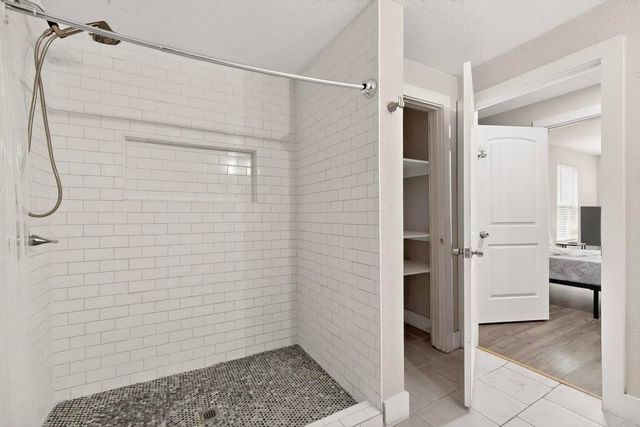 812 Centre Street, Dallas, TX 75208