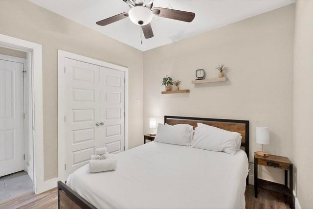 812 Centre Street, Dallas, TX 75208