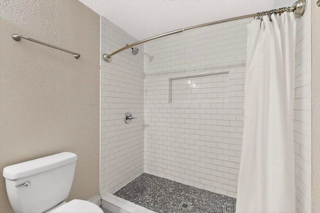 812 Centre Street, Dallas, TX 75208