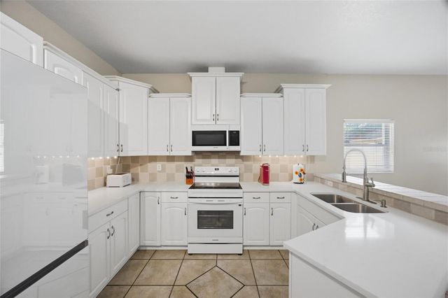 3804 N ARLINGTON AVENUE, Tampa, FL 33603